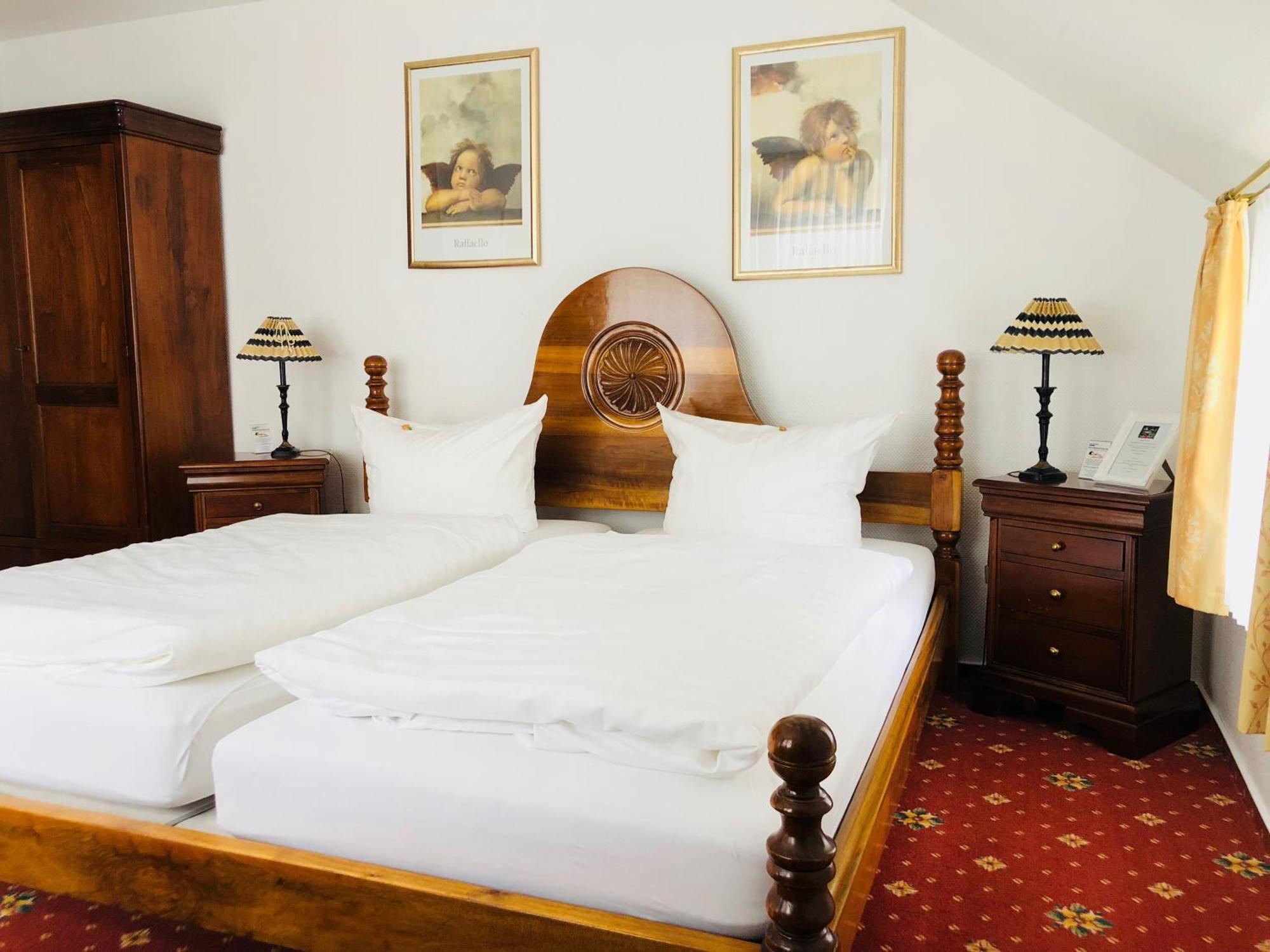 Waldhaus Oelper Hotel บราวน์ชไวก์ ภายนอก รูปภาพ